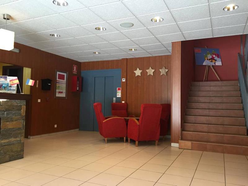 Hotel Les Terres LʼAldosa Extérieur photo