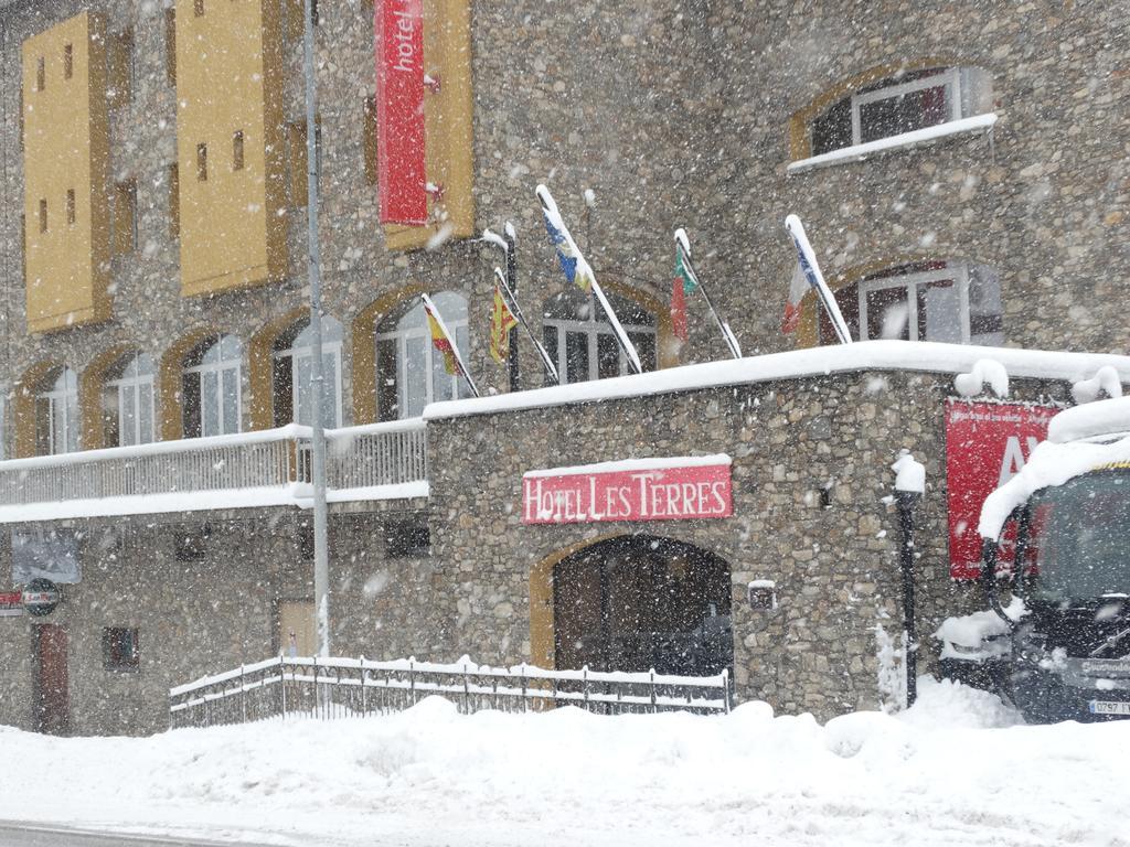 Hotel Les Terres LʼAldosa Extérieur photo