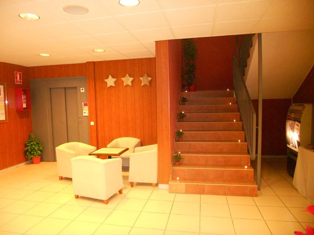 Hotel Les Terres LʼAldosa Extérieur photo