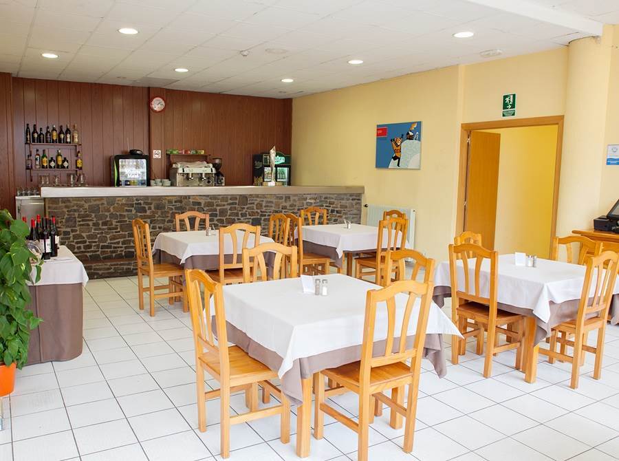Hotel Les Terres LʼAldosa Extérieur photo
