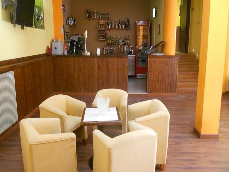 Hotel Les Terres LʼAldosa Extérieur photo