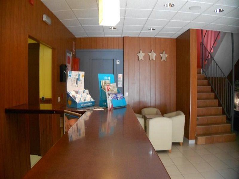 Hotel Les Terres LʼAldosa Extérieur photo
