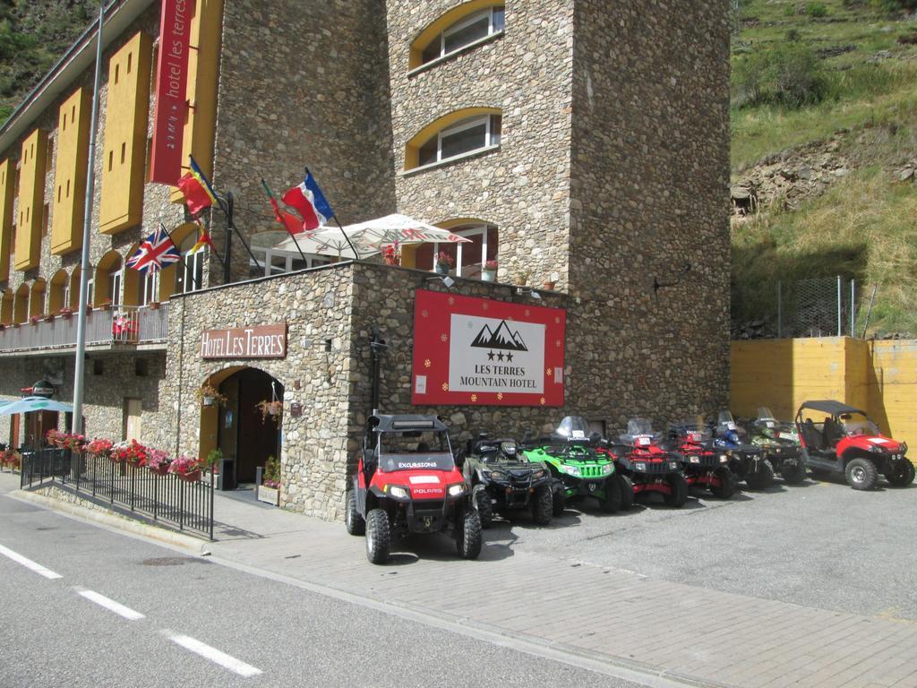 Hotel Les Terres LʼAldosa Extérieur photo