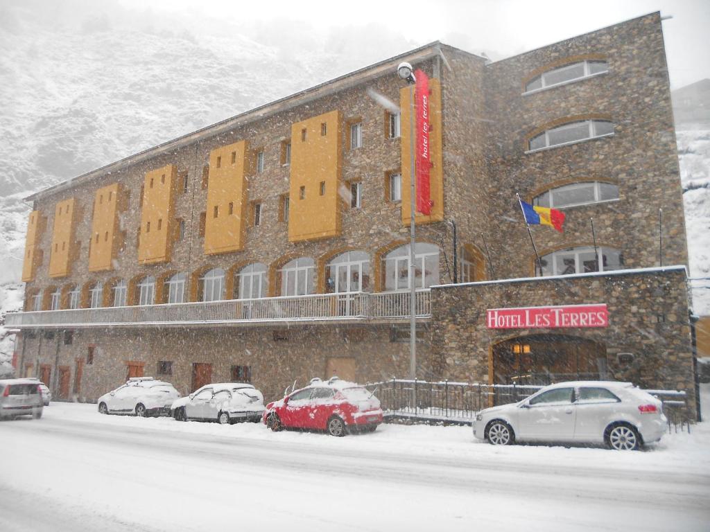 Hotel Les Terres LʼAldosa Extérieur photo
